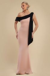 Elegant Nude and Black One-Shoulder Maxi Dress with Statement Bow