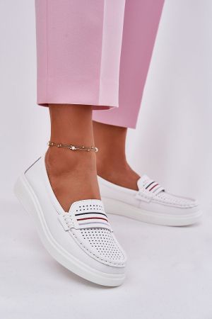 Women’s Natural Leather Loafers with Clean Design