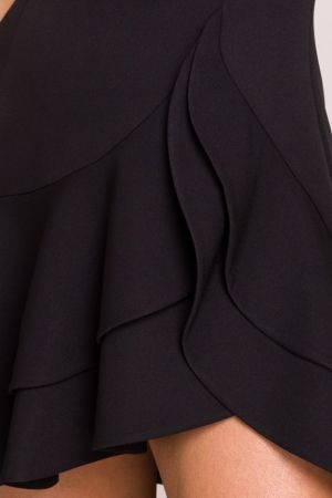 Elegant Black Dress with Asymmetric Hem MOE (Made of Emotion)