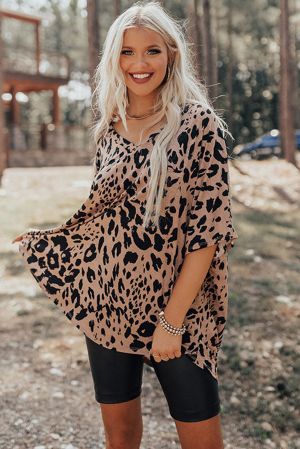 Women's Oversized Leopard Print T-Shirt with V-Neck