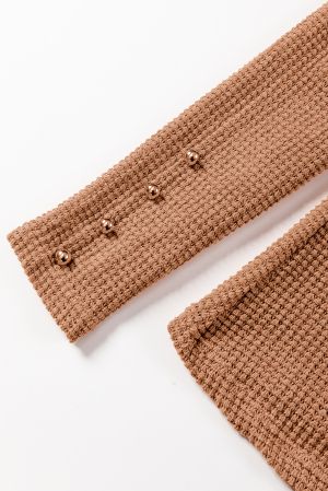Women’s Caramel Knit Blouse with Puff Sleeves and Decorative Buttons