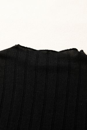 Дамска черна къса рокля с дълъг ръкав