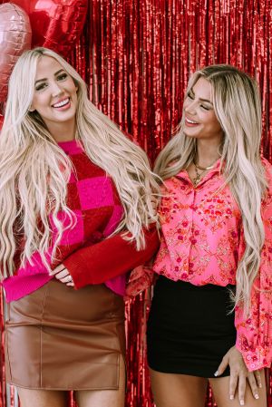 Women’s Red and Pink Checkered Textured Knit Sweater