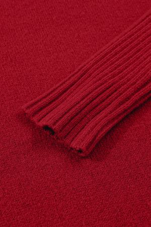 Дамска червена рокля тип пуловер с висока яка и джобове