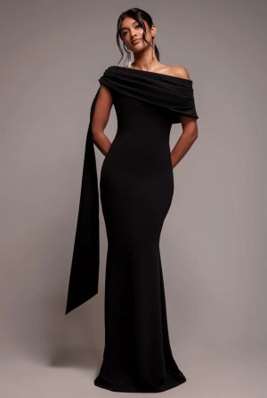 Women's Elegant Long Black One-Shoulder Draped Evening Dress