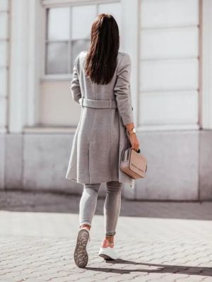 Women’s Elegant Grey Coat with Double-Breasted Design
