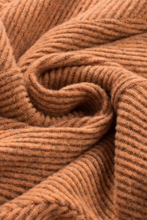 Дамска блуза в кафяво с дълъг ръкав