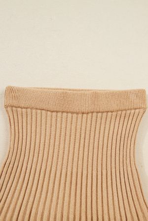 Дамски бежов плетен комплект - пуловер с висока яка и мини пола