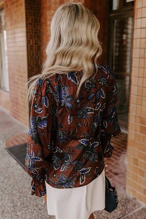 Дамска кафява блуза с есенен флорален принт и ластични маншети