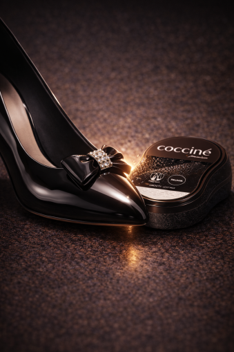 Coccinè Self-Shining Sponge Silicone Shoe Sponge for Instant Shine, Black