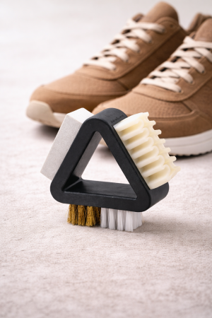 Coccinè Combination Brush for Suede and Nubuck Shoes