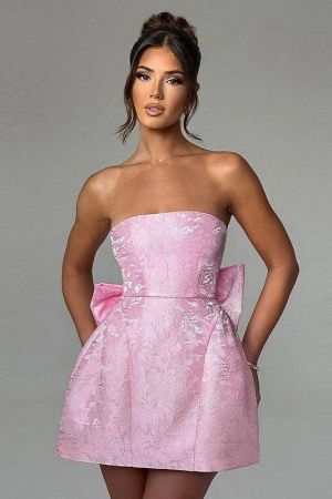 Women's Elegant Pink Strapless Mini Dress with Bow