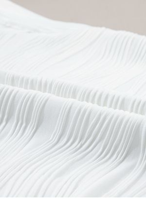 Women's White Textured Top